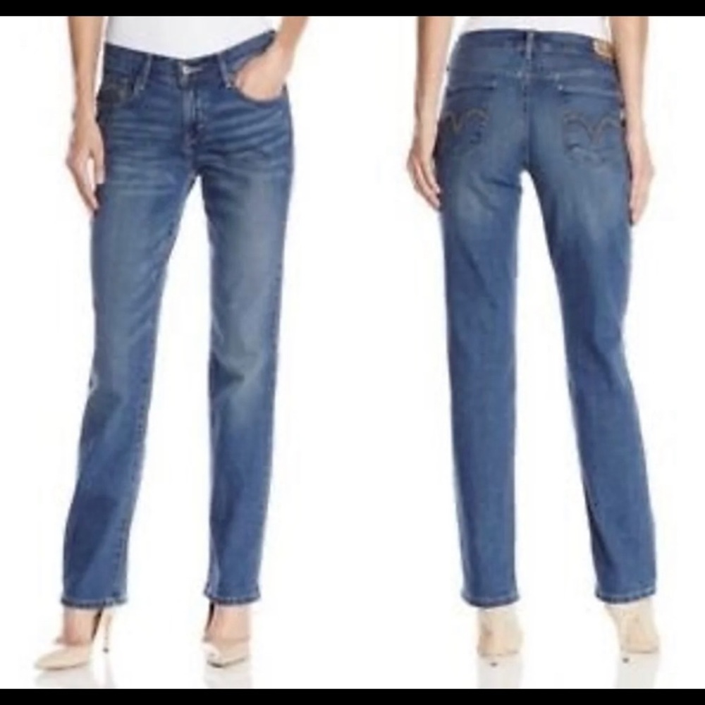 Size 14 women’s Levi straight leg jeans